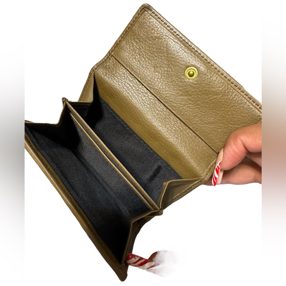 Burberry Wallet - Picture 4 of 7